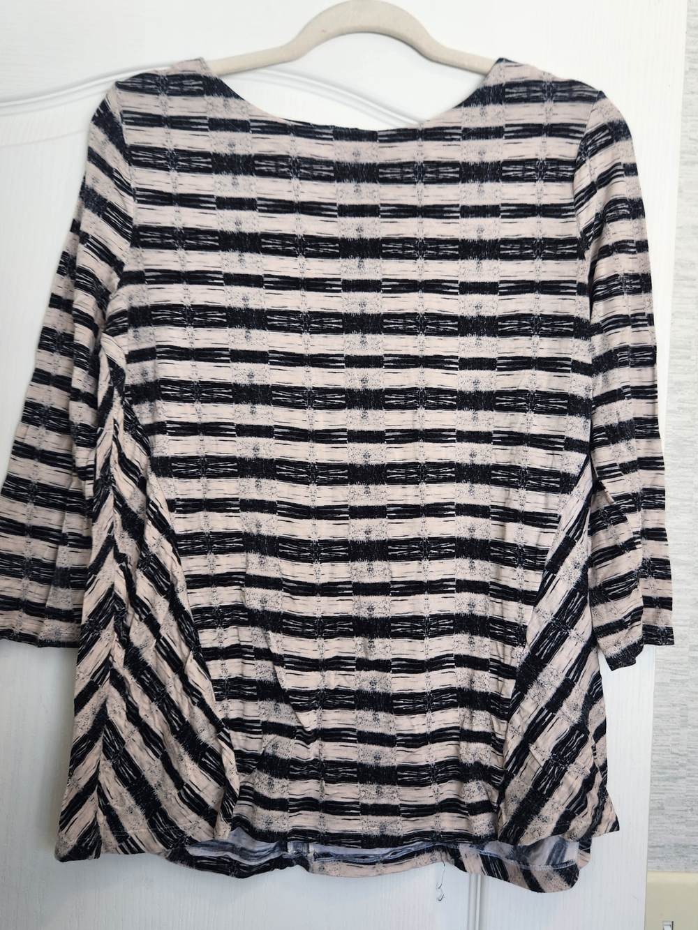 Rose & Olive Black and Cream Striped Boatneck Blouse L Euc